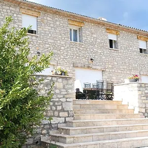Maison d'hôtes D'hotes Le Prieure, Noyers-sur-Jabron